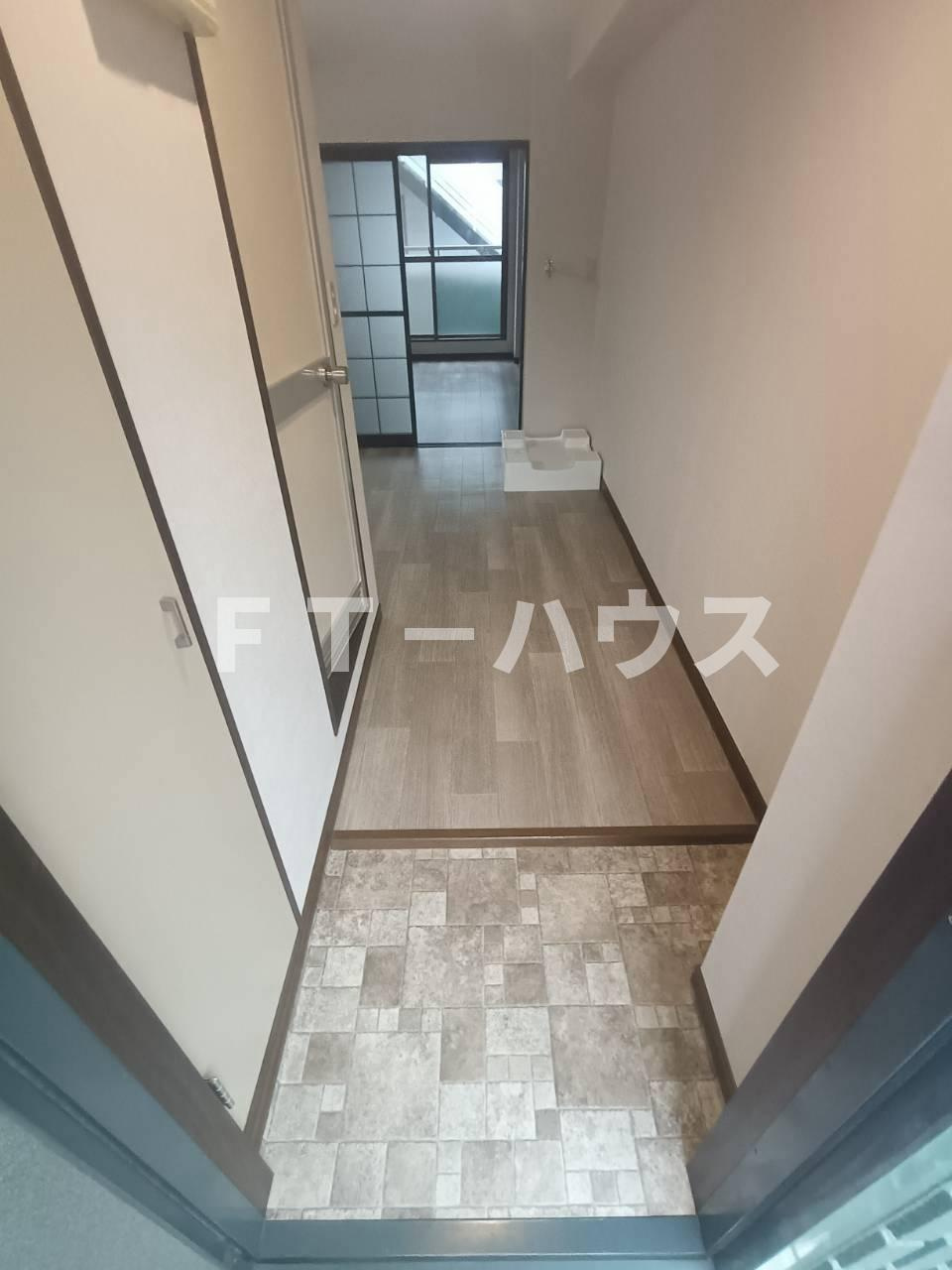 コム・トーコーの玄関