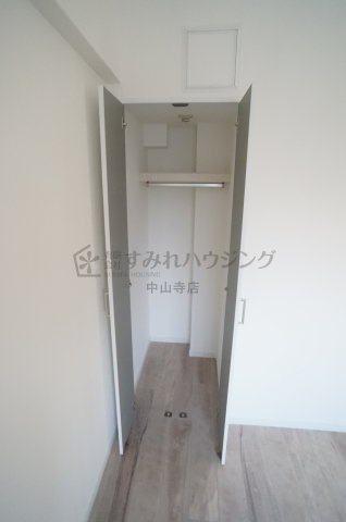 グランドール（安倉中４丁目）の収納|参考、同建物・反転間取りの号室