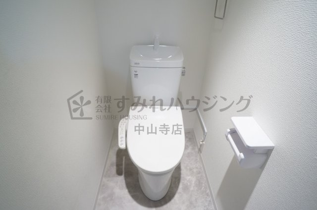 グランドール（安倉中４丁目）のトイレ|参考、同建物・反転間取りの号室