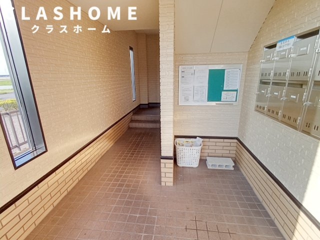 グリーンマイル　　　刈谷市近郊の賃貸はクラスホームのエントランス