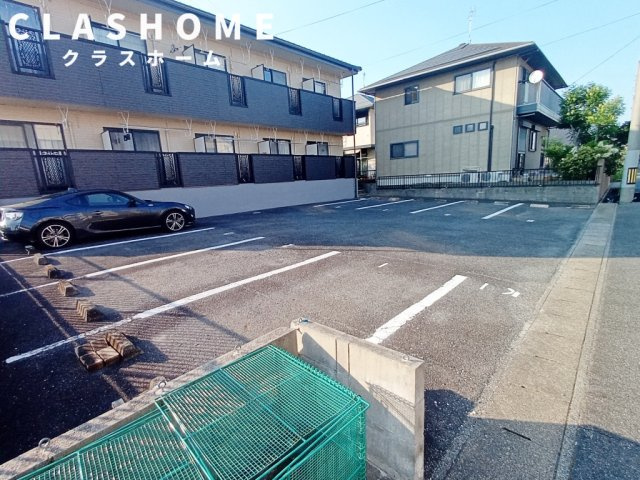 グリーンマイル　　　刈谷市近郊の賃貸はクラスホームの駐車場