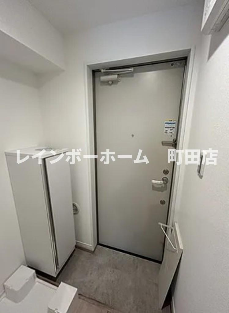 アザーレ・クオン海老名※初期費用分割あと払いサービス利用可能物件の玄関