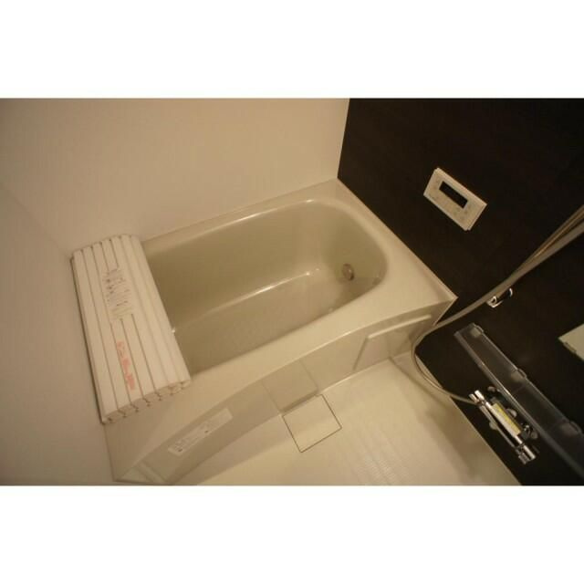 ビューノたかの台の浴室