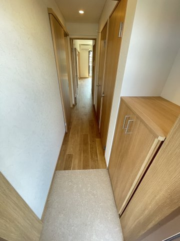 【玄関】 | 明るい玄関です