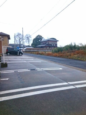 【駐車場】 | エスコート　Ａ