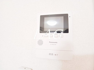 【セキュリティ】 | ブローテⅤ | モニター付きインターフォンです。