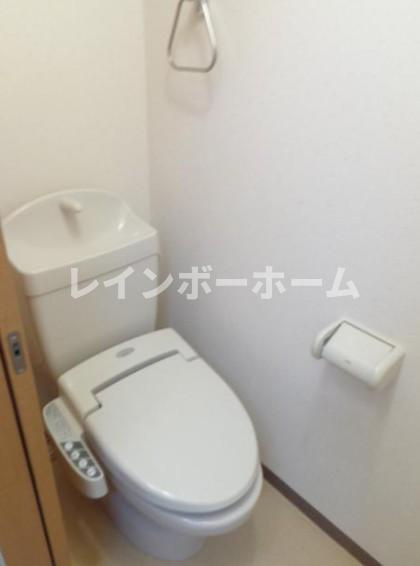 クレストハイムのトイレ|※別部屋参照写真となります。
