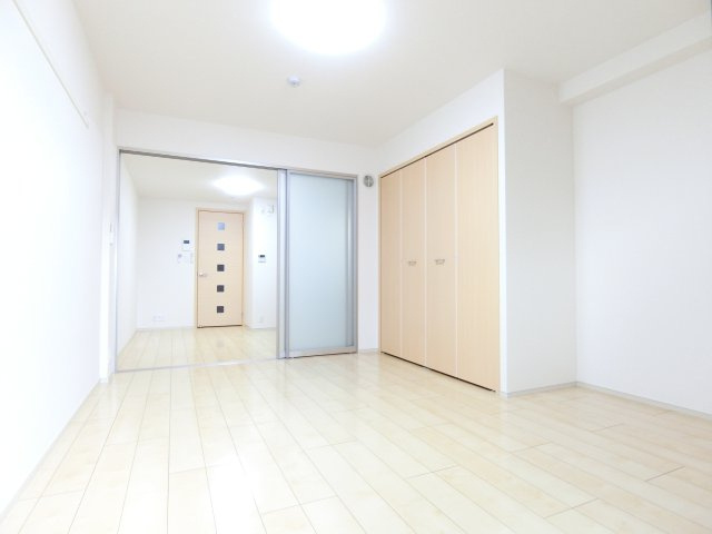 【寝室】 | ハックベリー茨木南