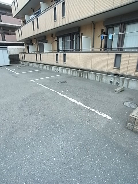 サザングレイスの駐車場
