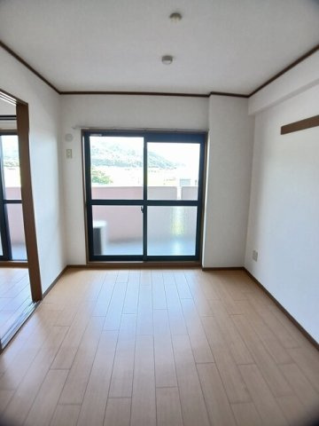 ラフィネタウン丸山東の内装