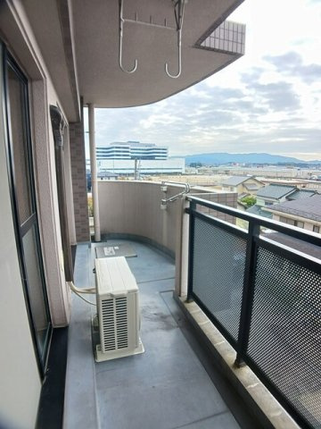 ブライトエステートのバルコニー