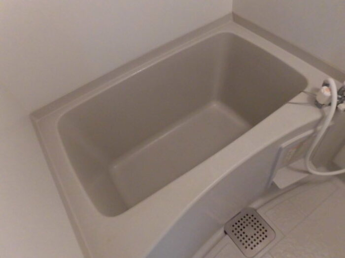 アンプルール　B棟の浴室|お風呂で日々の疲れを落としましょう