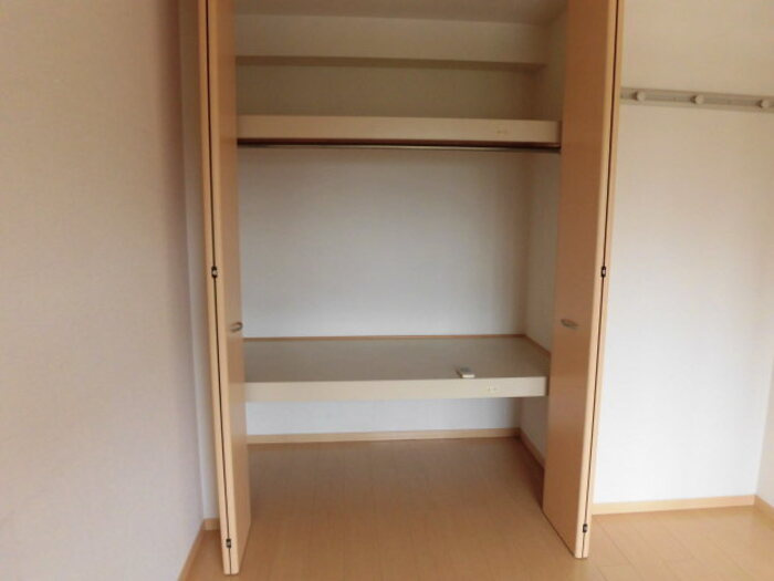 アンプルール　B棟の収納|たっぷりとした収納スペースです