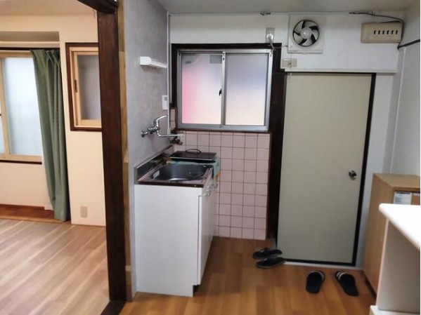 東山区茶屋町
