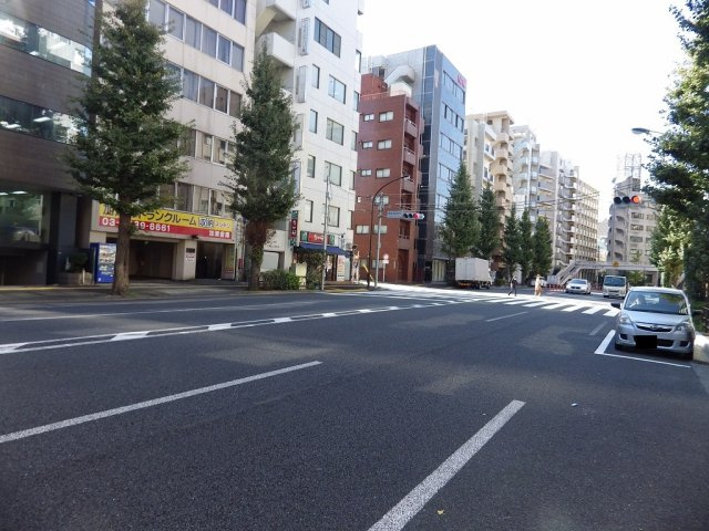 ジュネ本郷の周辺