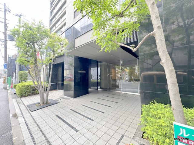 ルーセントオーデン難波　仲介手数料無料のエントランス