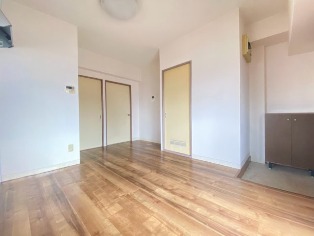 【居間・リビング】 | サンハイツ千葉