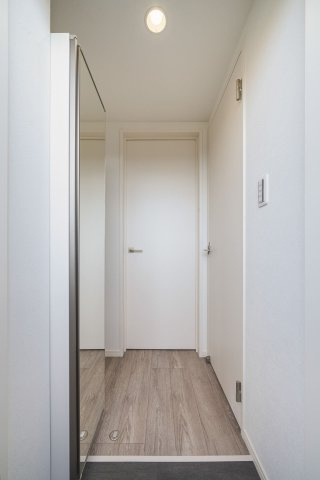 robot home 北戸田(ロボットホームキタトダ)の玄関