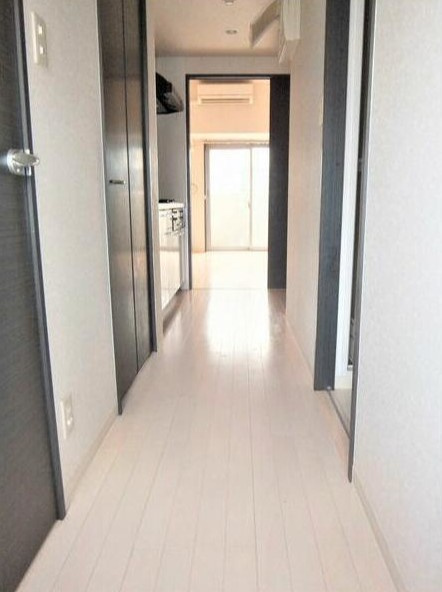 ラルジュ　マノワールの玄関
