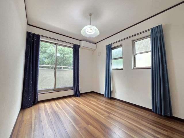 みどりが丘1丁目　中古戸建の洋室