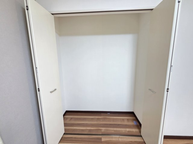みどりが丘1丁目　中古戸建の収納
