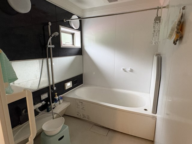 みどりが丘1丁目　中古戸建の浴室