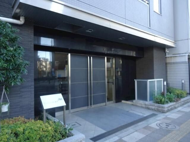アークプラザ西日暮里のエントランス