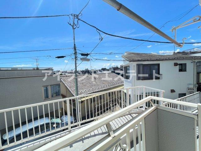 ヒルズK　4方角部屋　南向き　全室2面採光のバルコニー