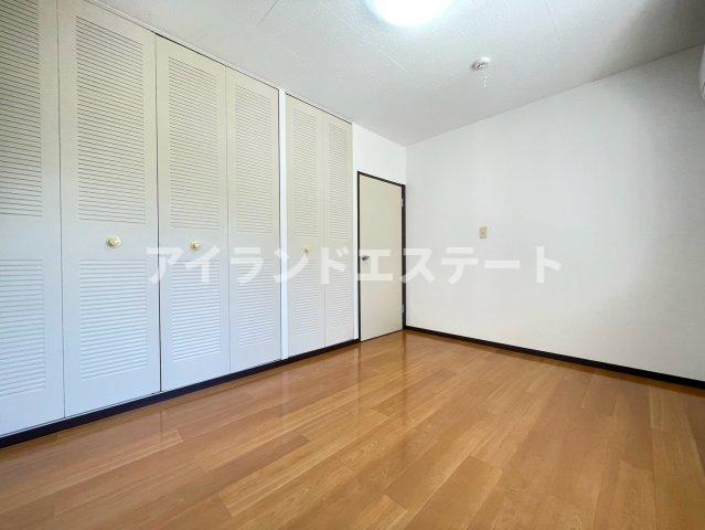 ヒルズK　4方角部屋　南向き　全室2面採光の内装