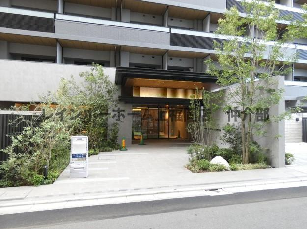 プラウド川越のエントランス