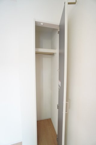 【収納】 | Ambition葛城 | ※同物件・反転タイプの写真です。