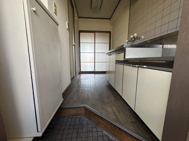 アネックス安井の玄関|ゆったりとした玄関です