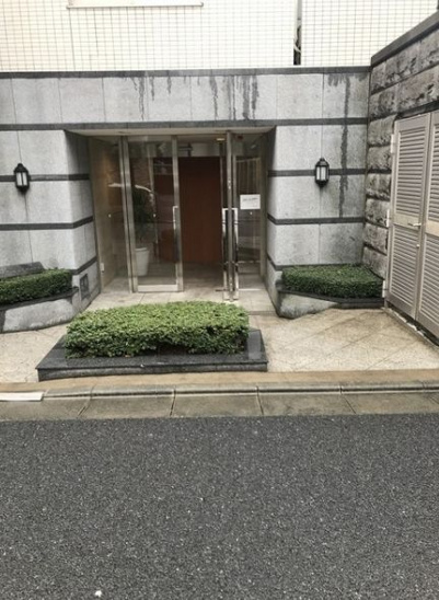 【エントランス】ヒルトップ北沢 
