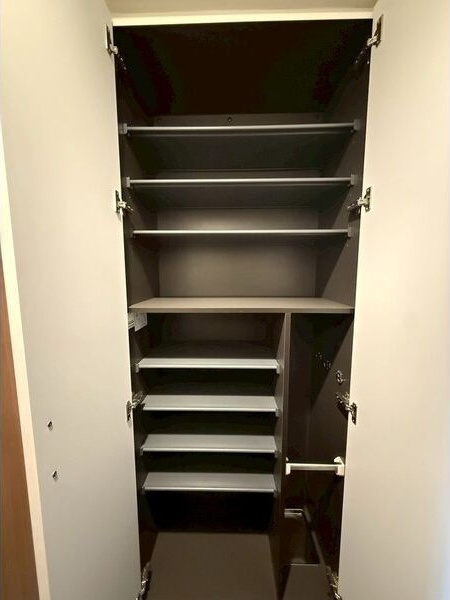 プレサンスジェネ丸の内