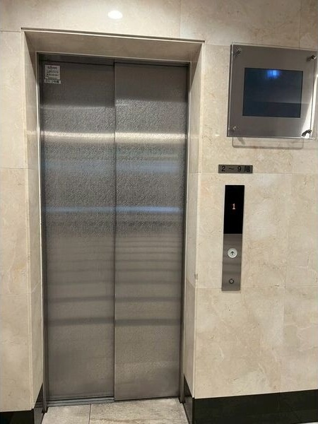 プレサンスジェネ丸の内