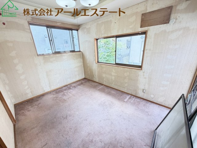 高砂市米田町米田　　　JR「宝殿駅」徒歩12分の洋室