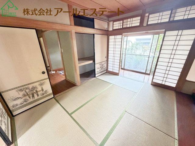 高砂市米田町米田　　　JR「宝殿駅」徒歩12分の寝室