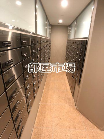 Brillia Tower 上野池之端のその他共用部分|メールボックス