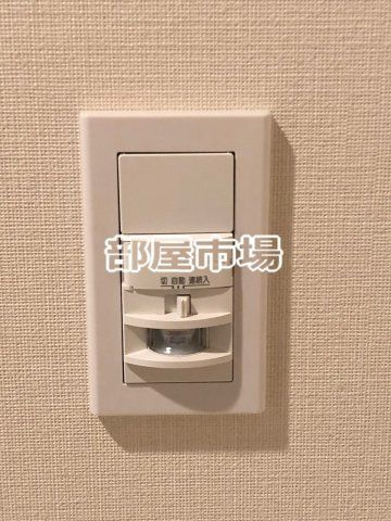 Brillia Tower 上野池之端の設備|人感照明センサー付き照明