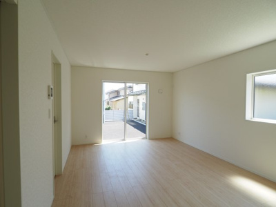 【居間・リビング】 | Cradle garden　北中央第3　3号棟 | ★内覧予約でブランド米2kg★