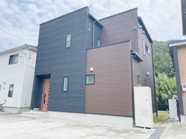 美ノ郷町本郷戸建住宅