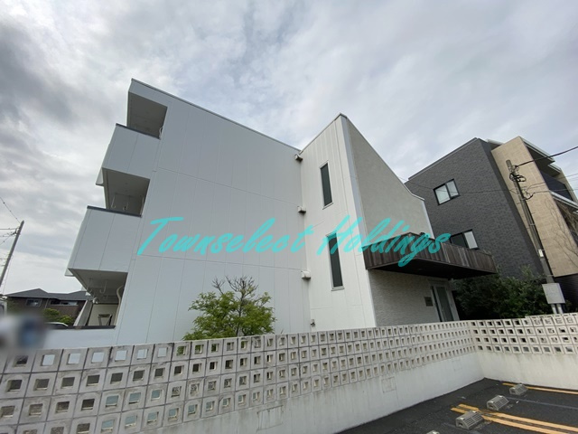 藤沢市鵠沼海岸３丁目の賃貸マンションの外観