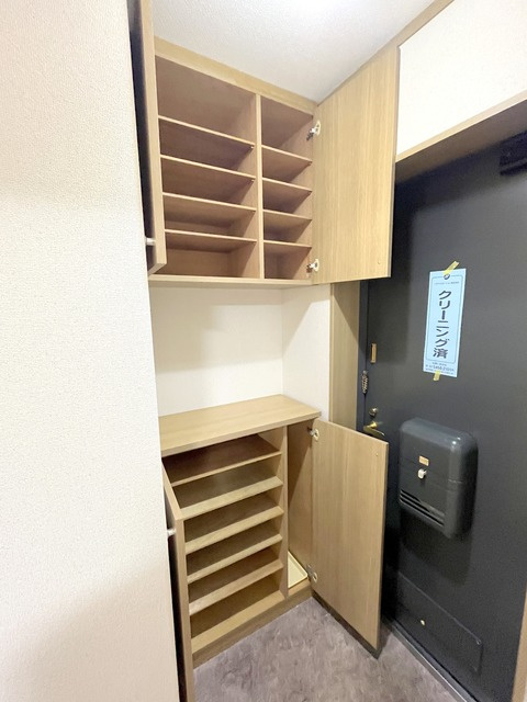 フォレストハイムの玄関|★シューズボックス★