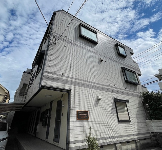 フォレストハイムの外観|★閑静な住宅街、南向きで陽当り良好です★