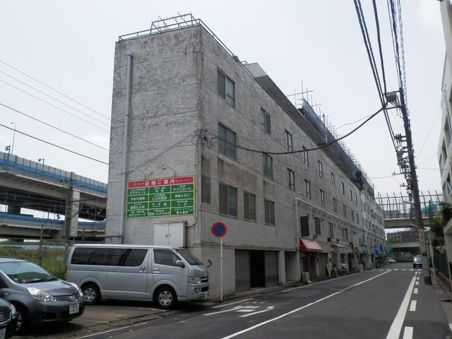 同潤会磯子ハイツの外観
