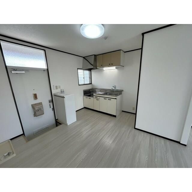 コーポマツザワの玄関
