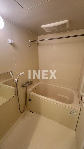 横浜市西区中央１丁目の賃貸マンションの浴室