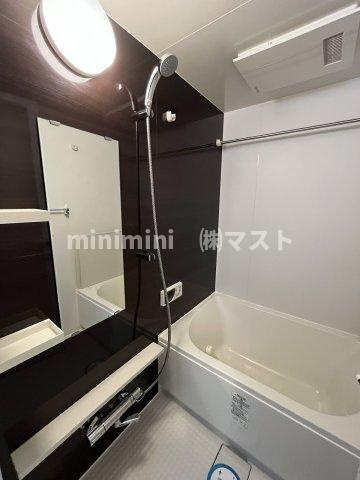 大阪市西区京町堀１丁目の賃貸マンションの浴室|※別号室参考写真