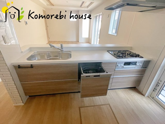 上尾市向山1丁目　2期　新築一戸建て　ブルーミングガーデン　01のキッチン|26.8.10　撮影済み