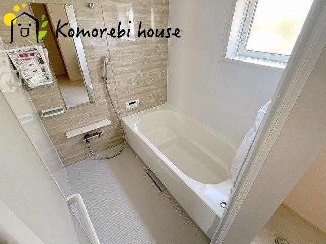 上尾市向山1丁目　2期　新築一戸建て　ブルーミングガーデン　01の浴室|26.8.10　撮影済み